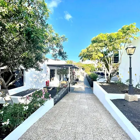Apartamento En Playa Chica Appartamento